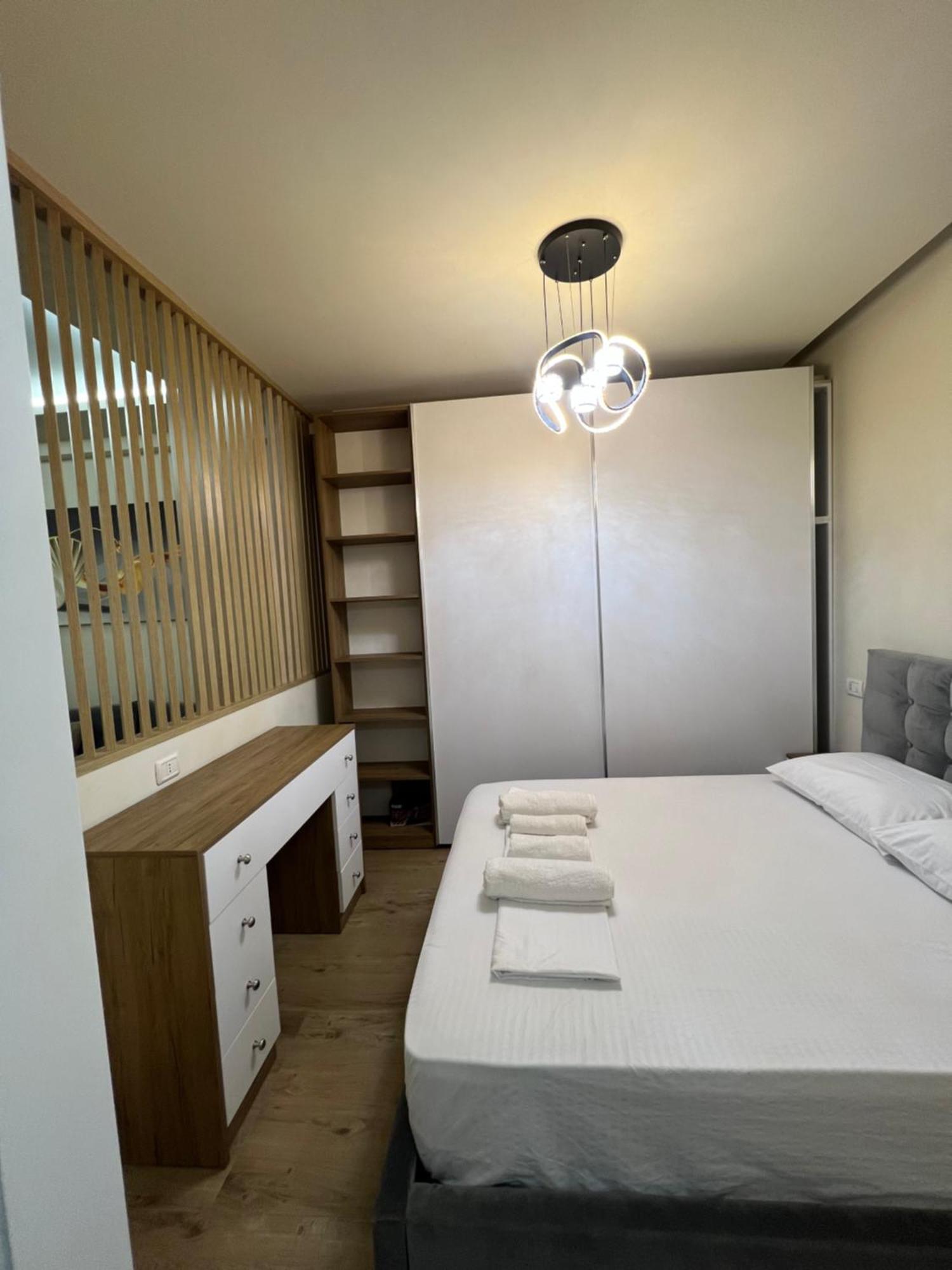 Condor Center Luxury Apartment Tiranë Luaran gambar