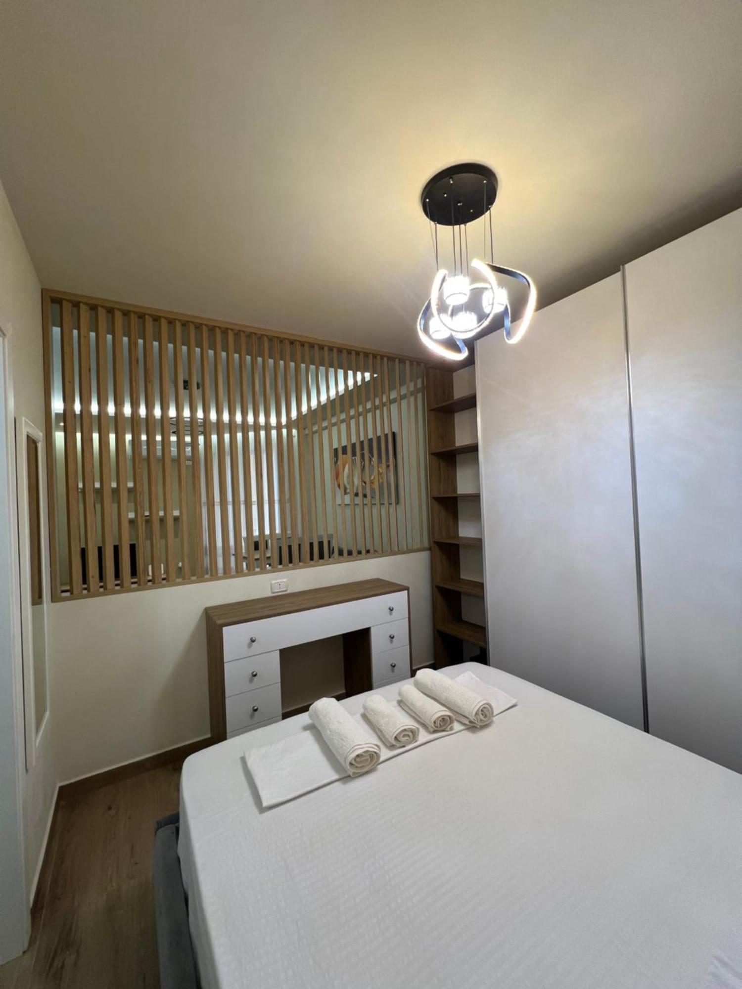 Condor Center Luxury Apartment Tiranë Luaran gambar