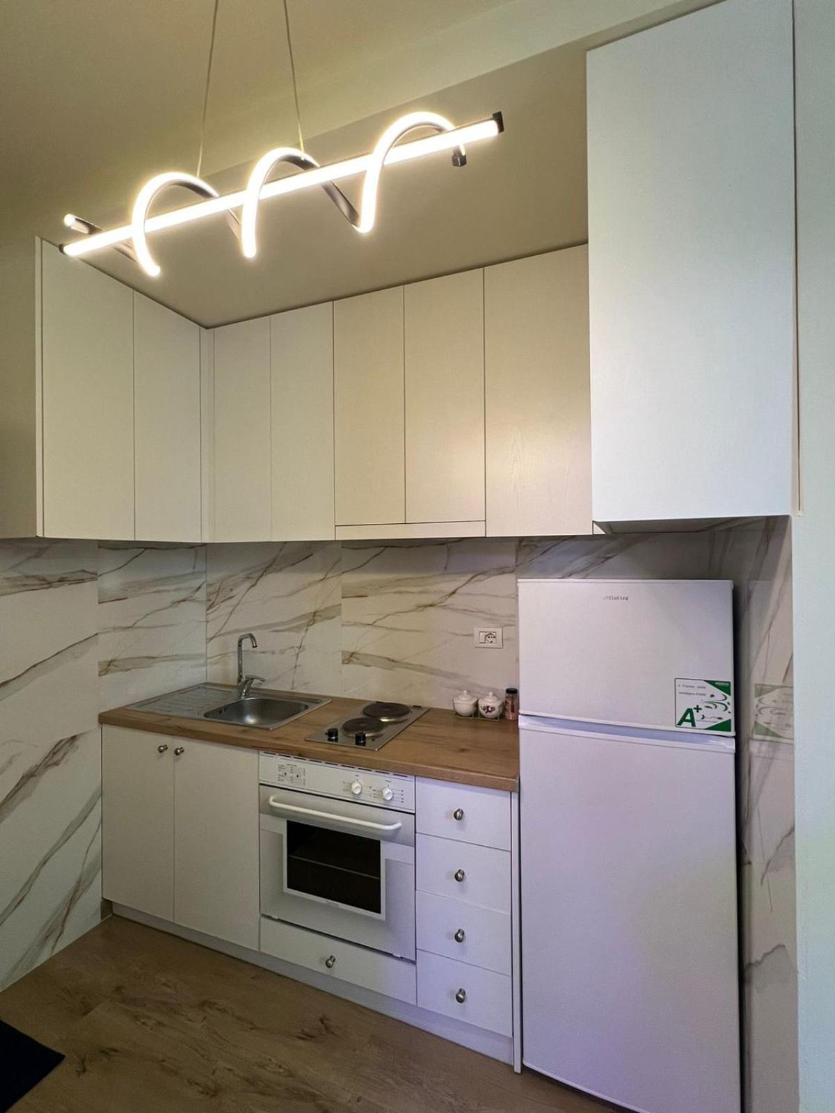 Condor Center Luxury Apartment Tiranë Luaran gambar