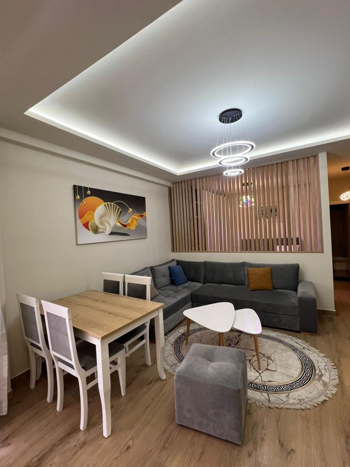 Condor Center Luxury Apartment Tiranë Luaran gambar